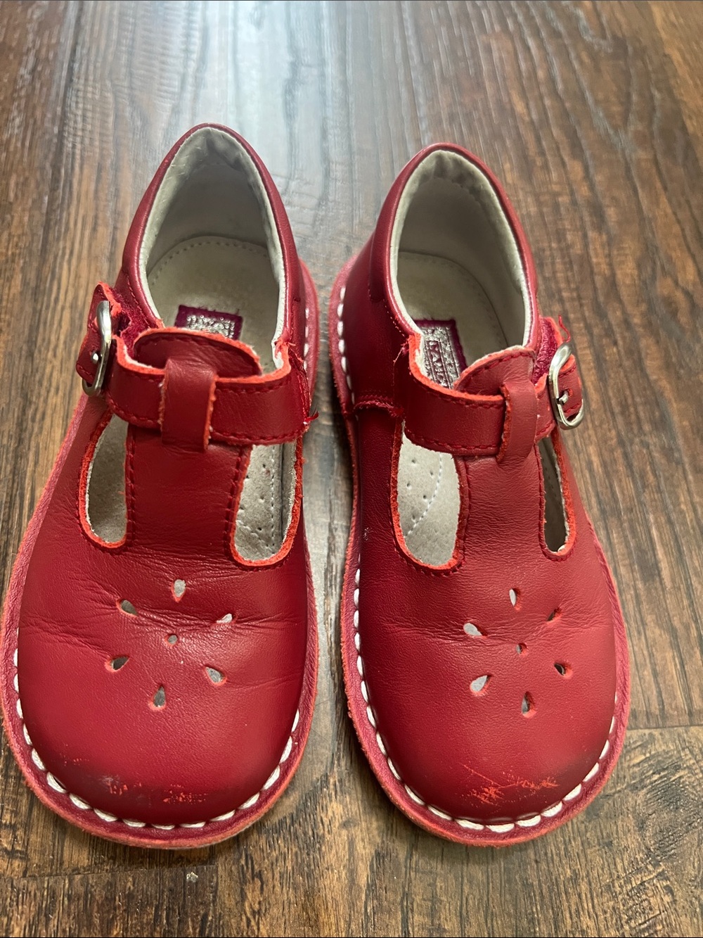 L’amour Joy Classic Red Leather T-Strap Mary Jane
